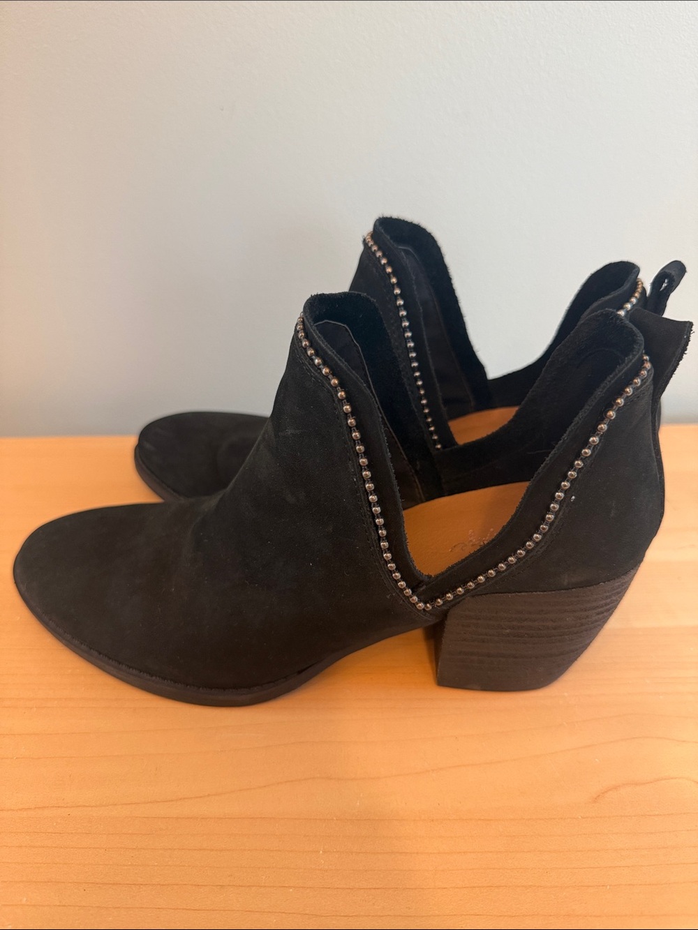 Crown Vintage booties 8